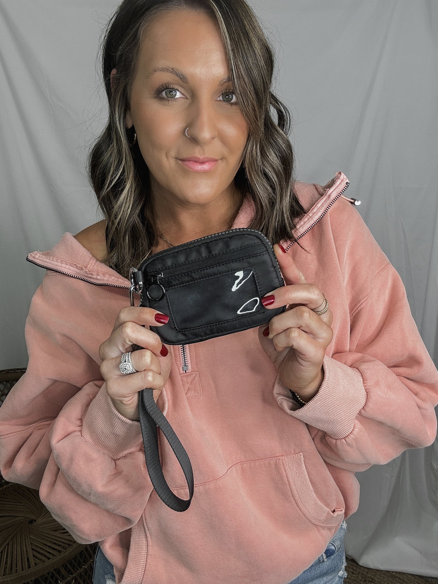 Willow Wristlet Wallet - Black