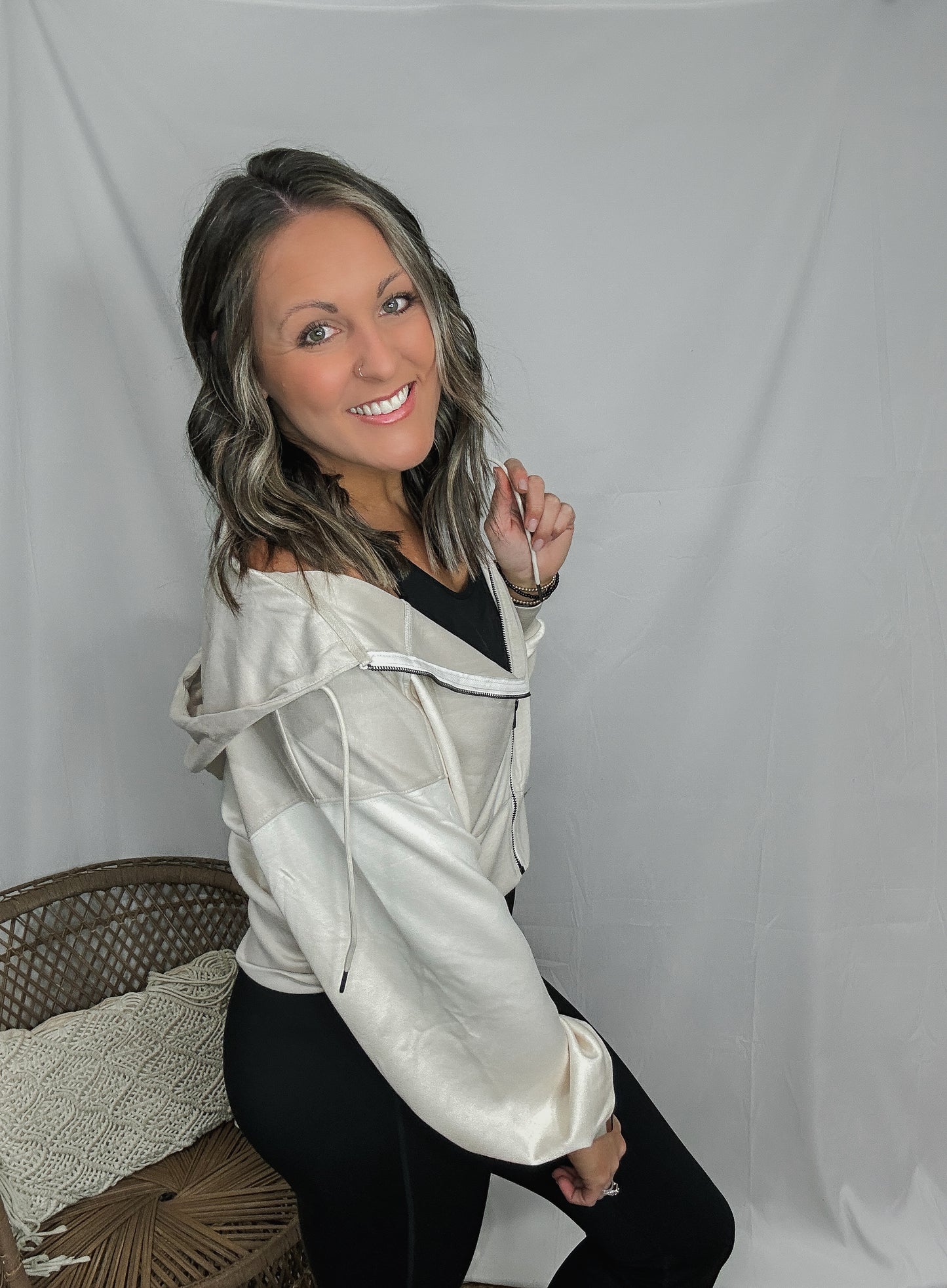 Soft Stone Color Block Zip Up – Lightweight Neutral Women’s Jacket