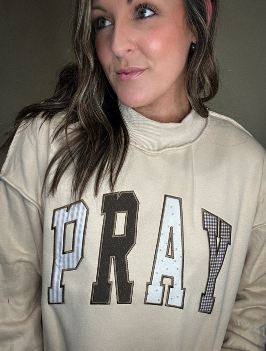 Pray Mockneck